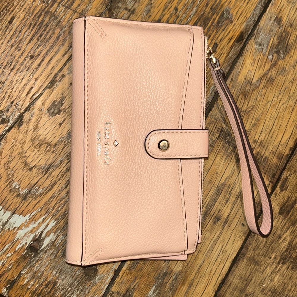 Light pink Kate spade wristlet